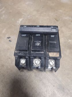 GENERAL ELECTRIC 3P-30A Breaker