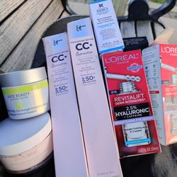 SKINCARE/MAKEUP