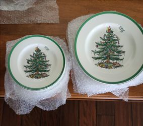 Vintage spode  Christmas Tree Plates set 21 - Made in England
