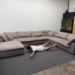 *Personal Fave* Massive 7 pc Modular Lounge Sectional Couch - 3.3k retail Can Deliver *Comfy Af*
