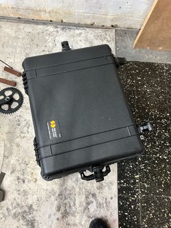 Pelican 1620 Hard Rolling Case (READ DESC!)