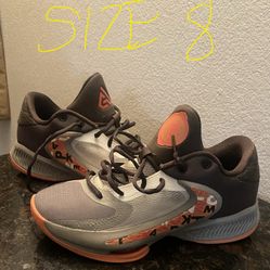 Size 8 Used Men’s Nikes $30 OBO 