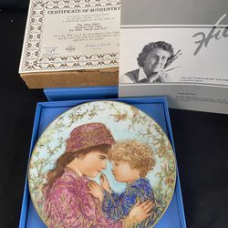 Sarah & Tess Edna Hibel Mothers Day Plate 18 Karat Gold Fine China 1988 Rare