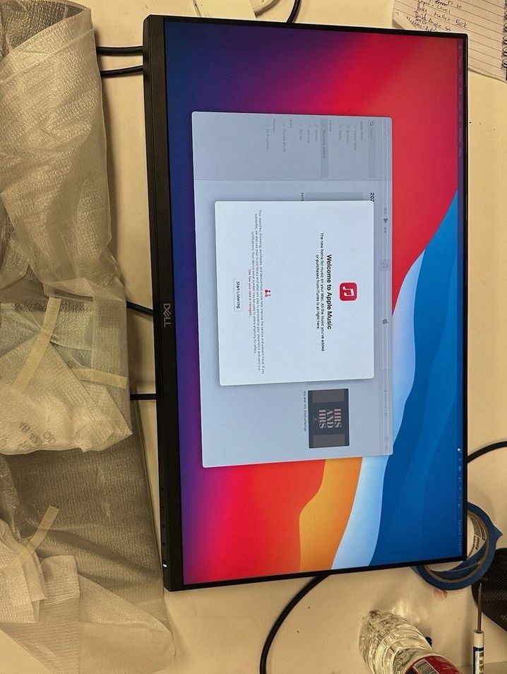 Dell 24inch FHD Screen