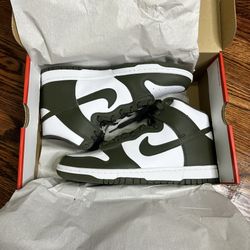 Nike Dunk High Mens Size 9.5