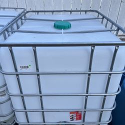 275 Gallon Tote  Water Tanks $85ea