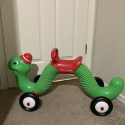 Radio Flyer Bouncing Worm Ride-On Toy