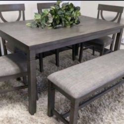 ✅️✅️(6 pc  Grey finish wood dining table set grey padded seat chairs and bench✅️✅️✅️