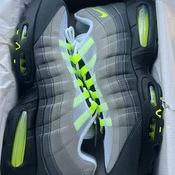 Nike air max 95  big bubble neon size 13M