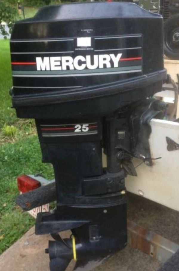 Mercury 25hp 2 stroke runs long shaft outboard for Sale in Renton, WA