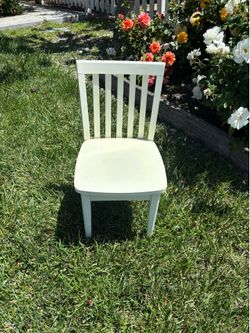 Chair Children’s  Vintage White Pottery Barn Kids