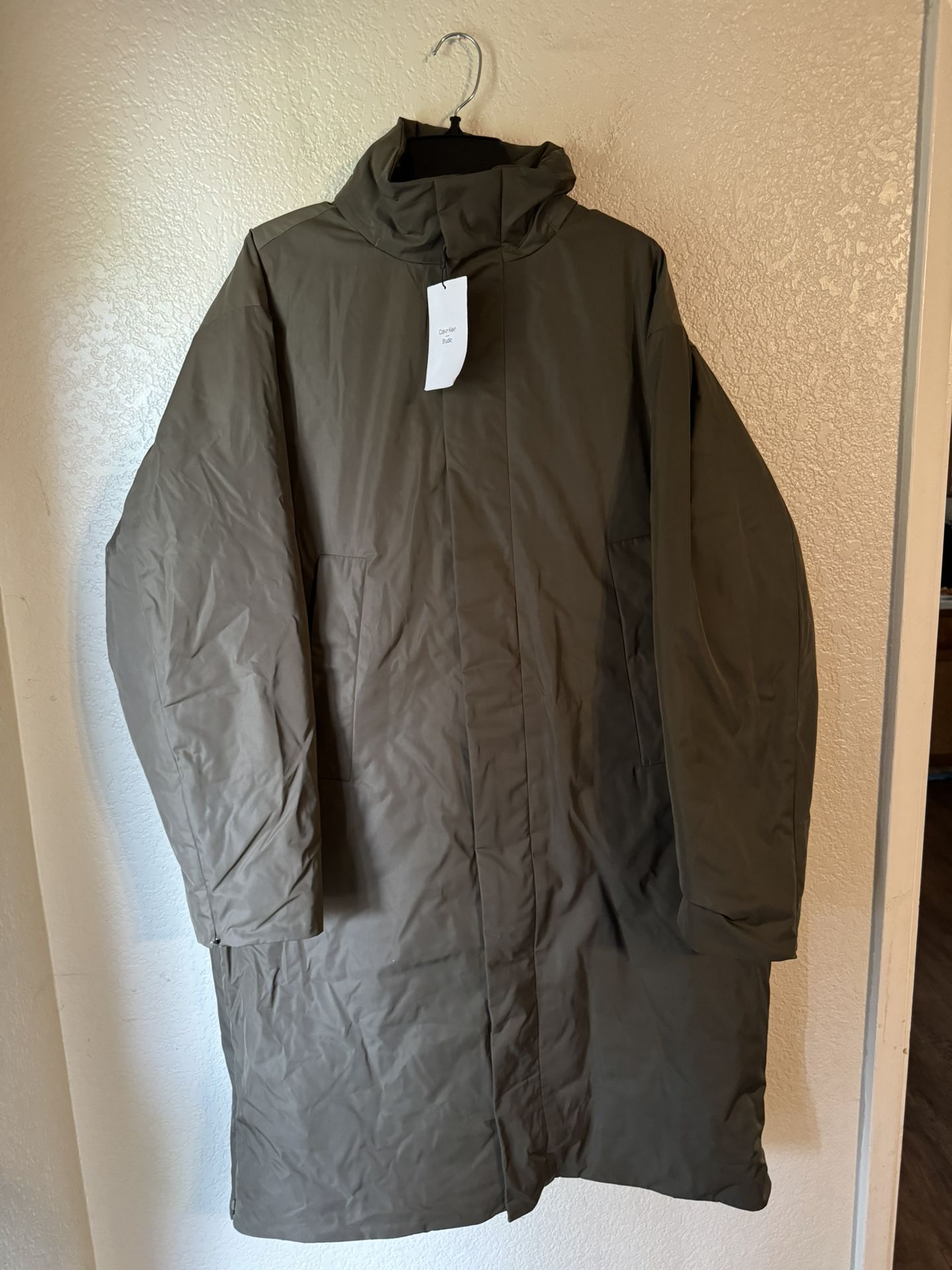 Calvin Klein Studio Halo Tarmac Green Jacket Parka