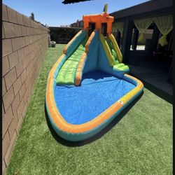 Brincolin de agua para niños 