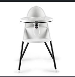 Baby Bjorn high chair- like new