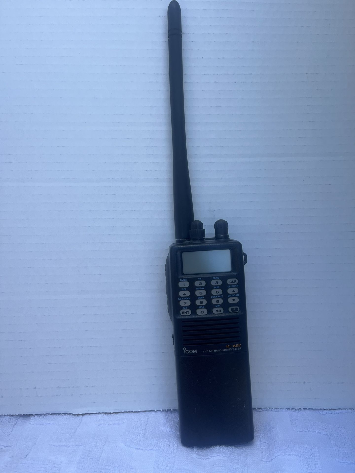 Icom IC-A22 Handheld Radio VHF Air Band Transceiver -Untested No Adapter Clean