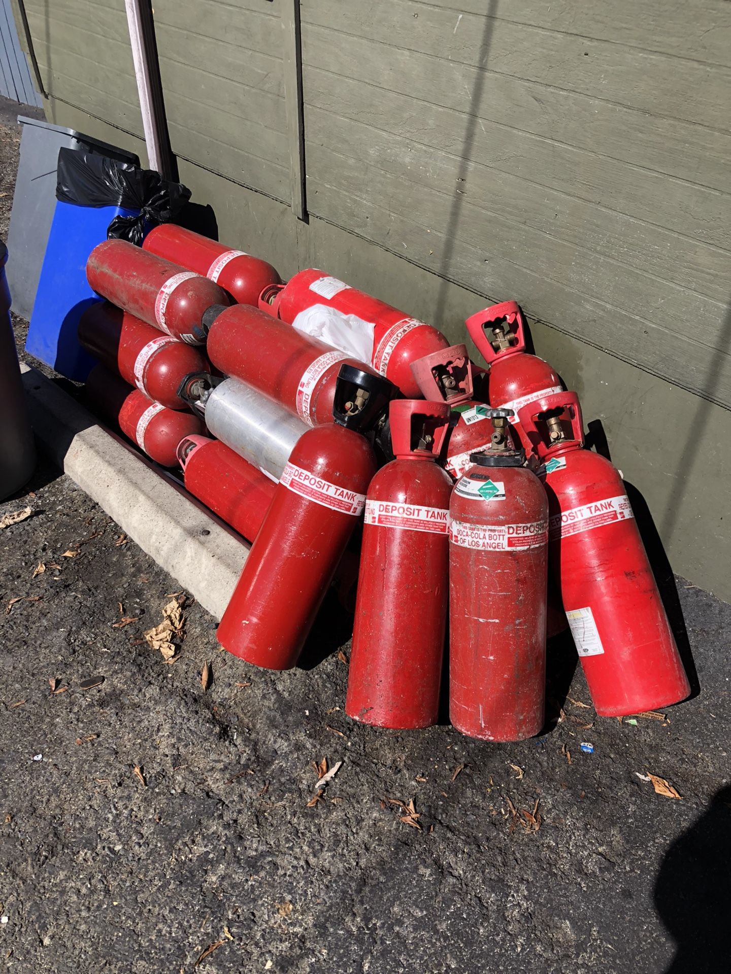 CO2 Tanks (20 Lbs ) 15 for Sale in Del Mar, CA OfferUp