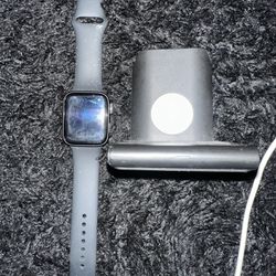 Apple Watch SE $200 OBO