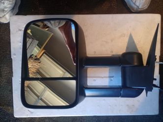 Replacement mirror for truck only one of them sorry 40 bucks
