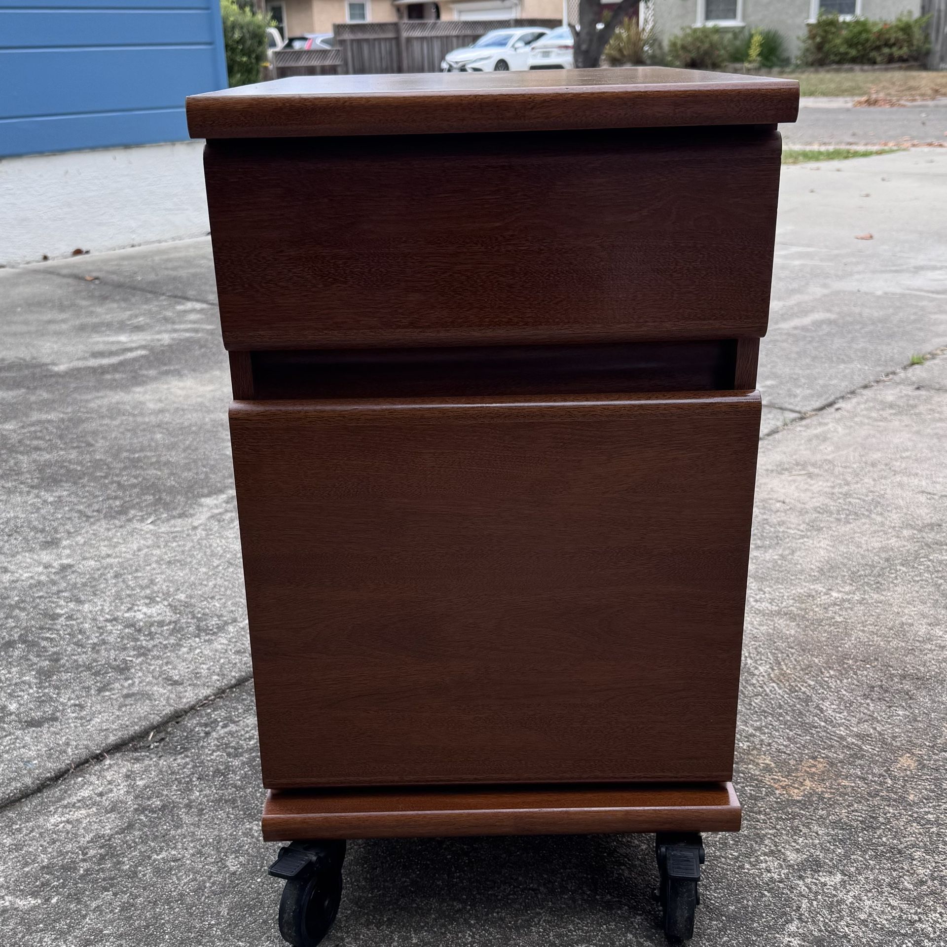 2 Drawer File Cabinet