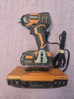 Ridgid R86034 Drill With Battery And Charger 