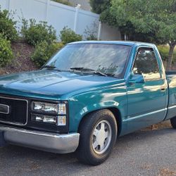 1993 GMC Sierra · Pickup 2D 6 1/2 ft