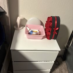 Nightstand (set of 2 )