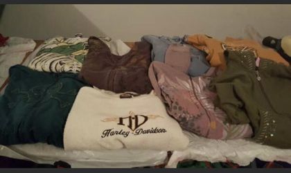 Juniors size small tops