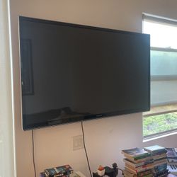 55 Inch Panasonic Flat Screen. Works Great