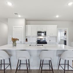 Modern Upholstered Bar Stools (Set of 4) – Like New