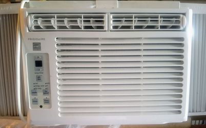 Frigidaire Window A/C  5,000 BTU