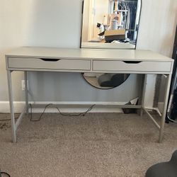 Alex Desk (Ikea) 
