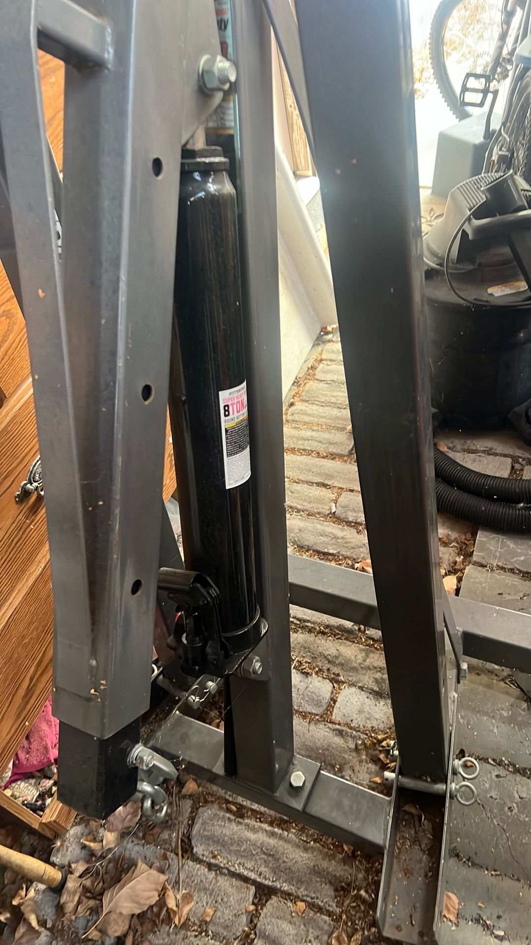 Engine puller