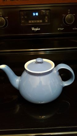 Vintage Hall Teapot