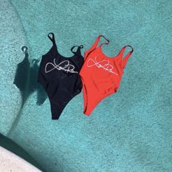 NWOT ⚜️🧡⚜️ Laina Rauma rare! Orange thong one piece bikini swimsuit