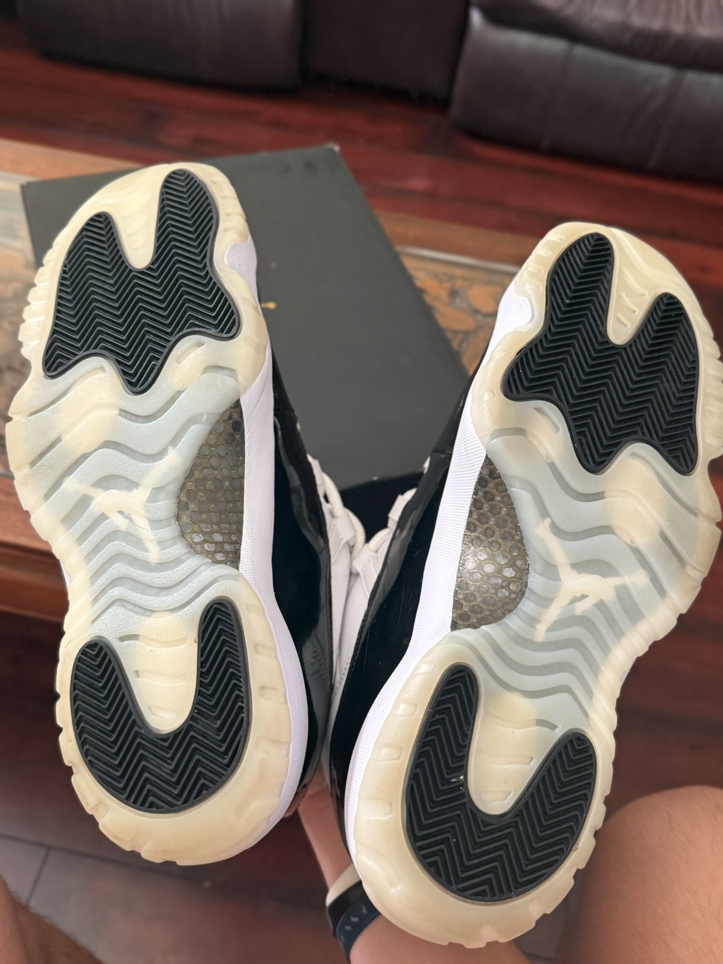 Jordan 11 Gratitude