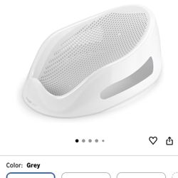 LOTS OF BABY AND MATERNITY THINGS (best Offer)