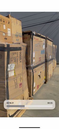 🔥 25 Furniture Pallets – Mostly Dressers & Nightstands – $300 Each | Discount for Entire Lot 🔥