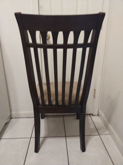 Set of 4 Chairs