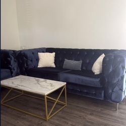 Selling sofas