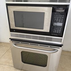 OVEN MICROWAVE 