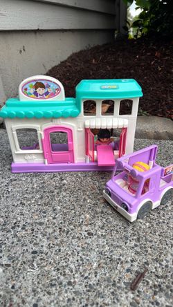Fisher Price Little People Ice Cream Stand & Truck