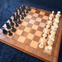 17.5” Wooden Chess Board + Weighted Pieces