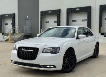 2019 Chrysler 300