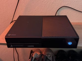 Xbox One, Pro Controller, And 2 Games