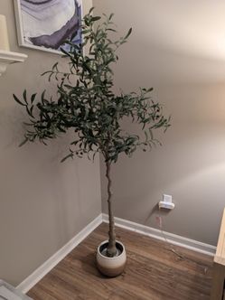 Set of 2 artificial olive trees 5ft with pots