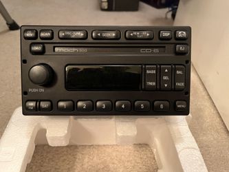 Ford Lincoln Mercury Mach 300 radio
