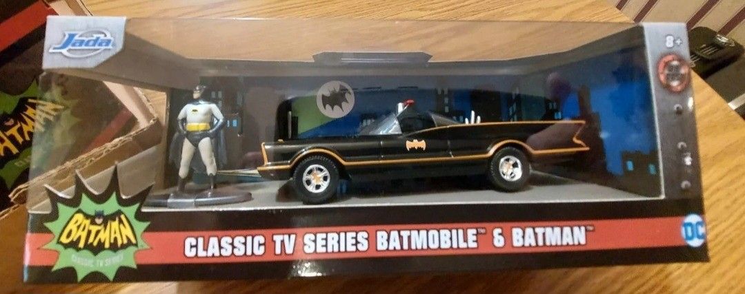 Jada 2020 Hollywood Ride Classic TV Series Batmobile & Batman/New