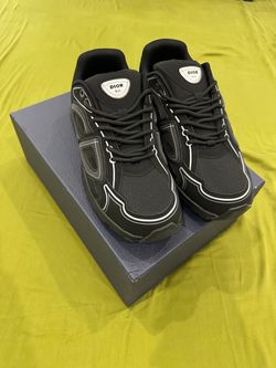Dior B30