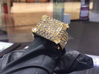 10k solid gold with natural diamond men’s ring available in stock ..💎💎💎