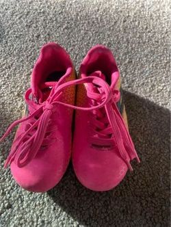 Soccer Cleats  For Little Girl Size 9